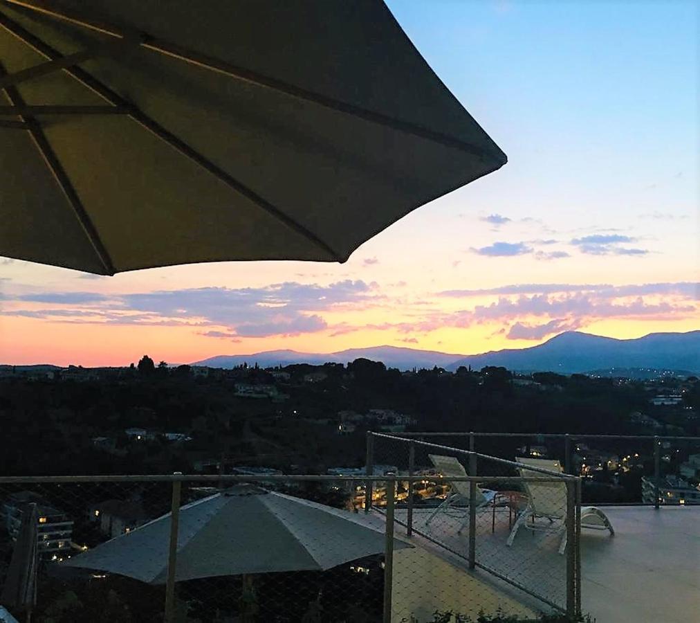 Twenty Rent Hotel Cagnes-sur-Mer Luaran gambar