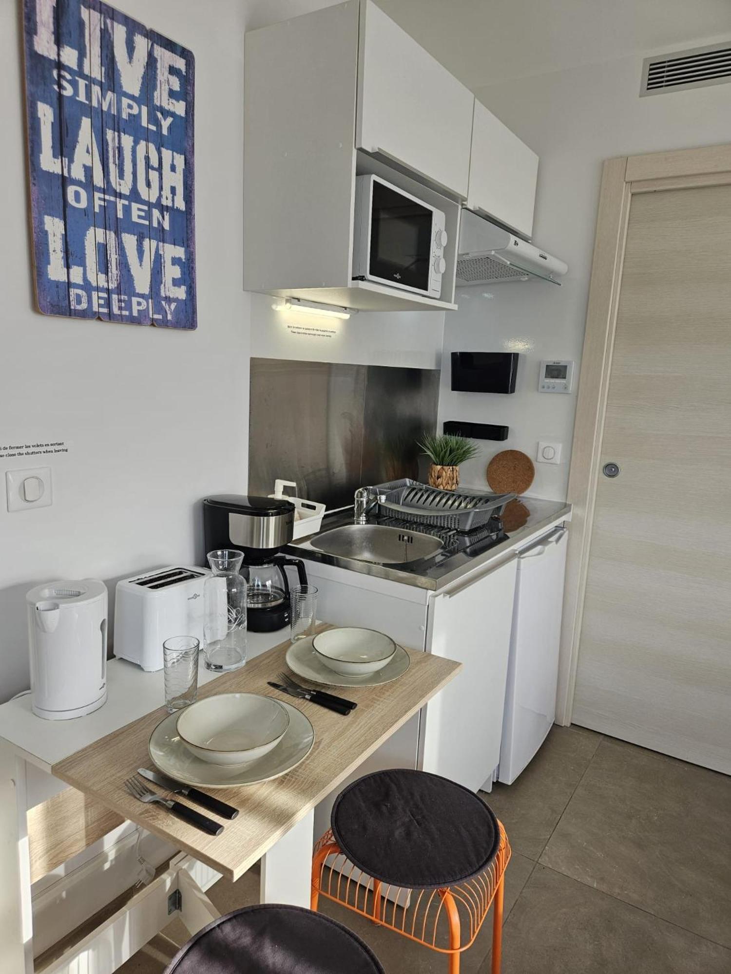 Twenty Rent Hotel Cagnes-sur-Mer Luaran gambar