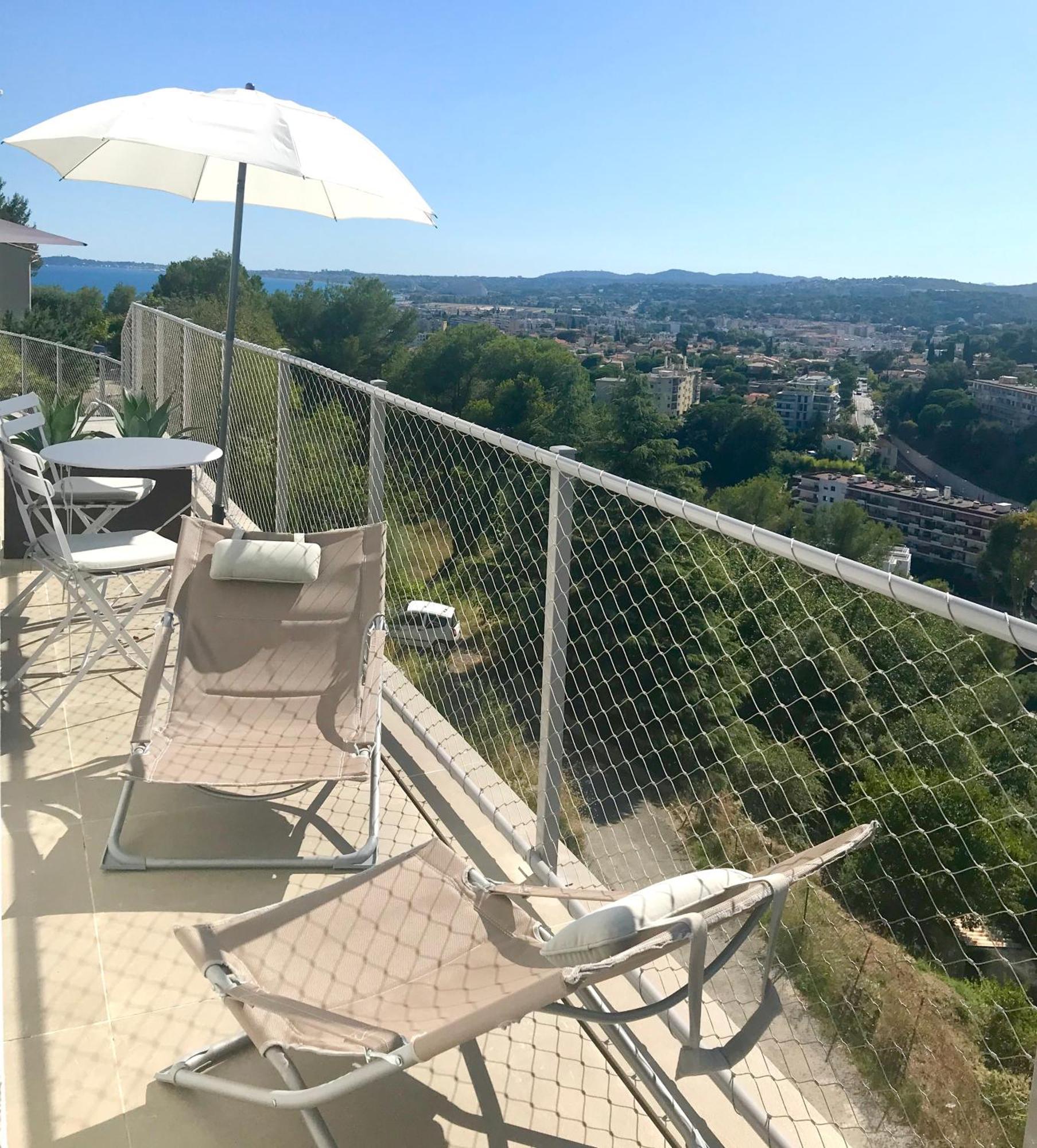 Twenty Rent Hotel Cagnes-sur-Mer Bilik gambar